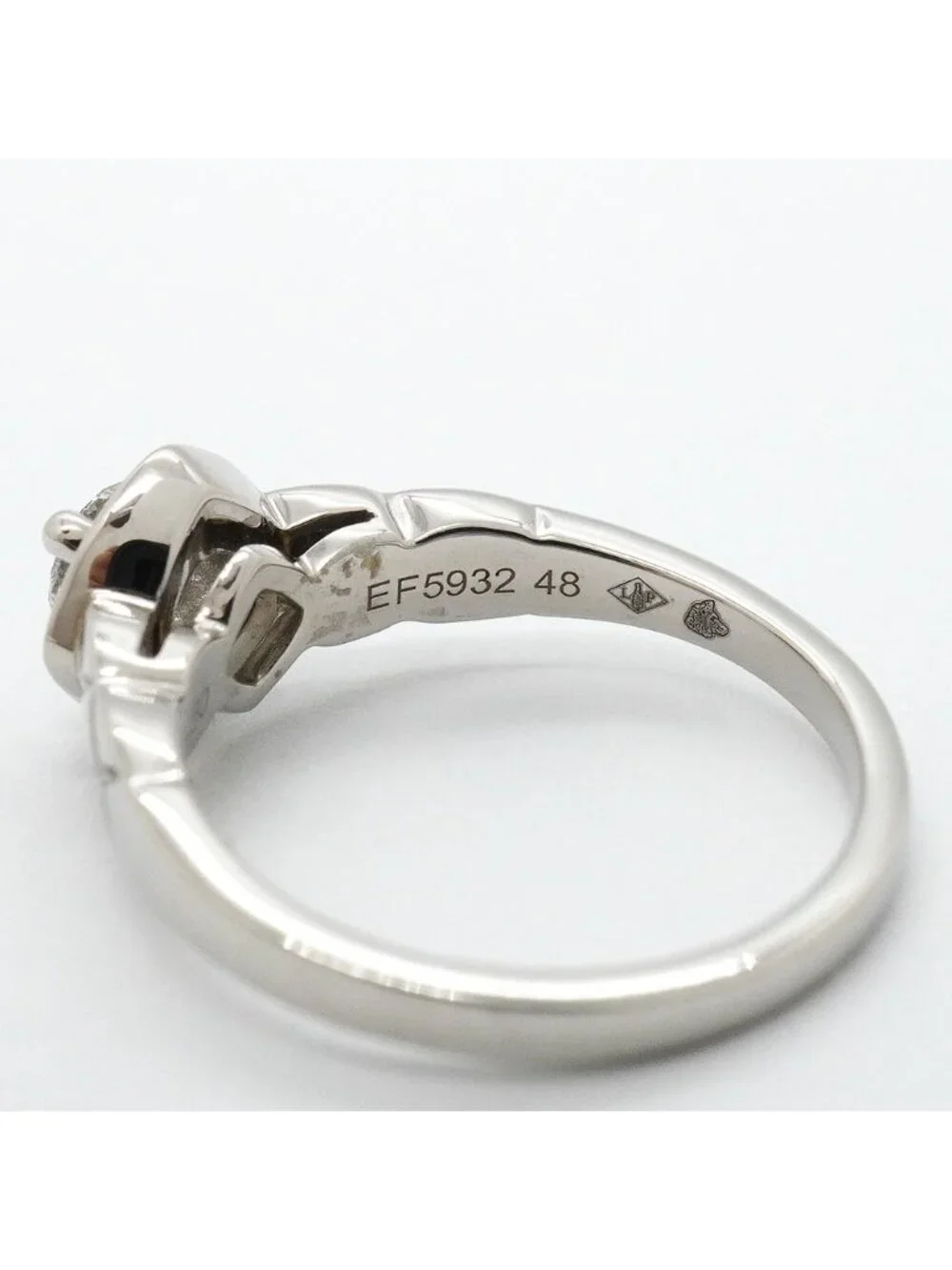 Chanel Ring Coco Crush Platinum Diamond